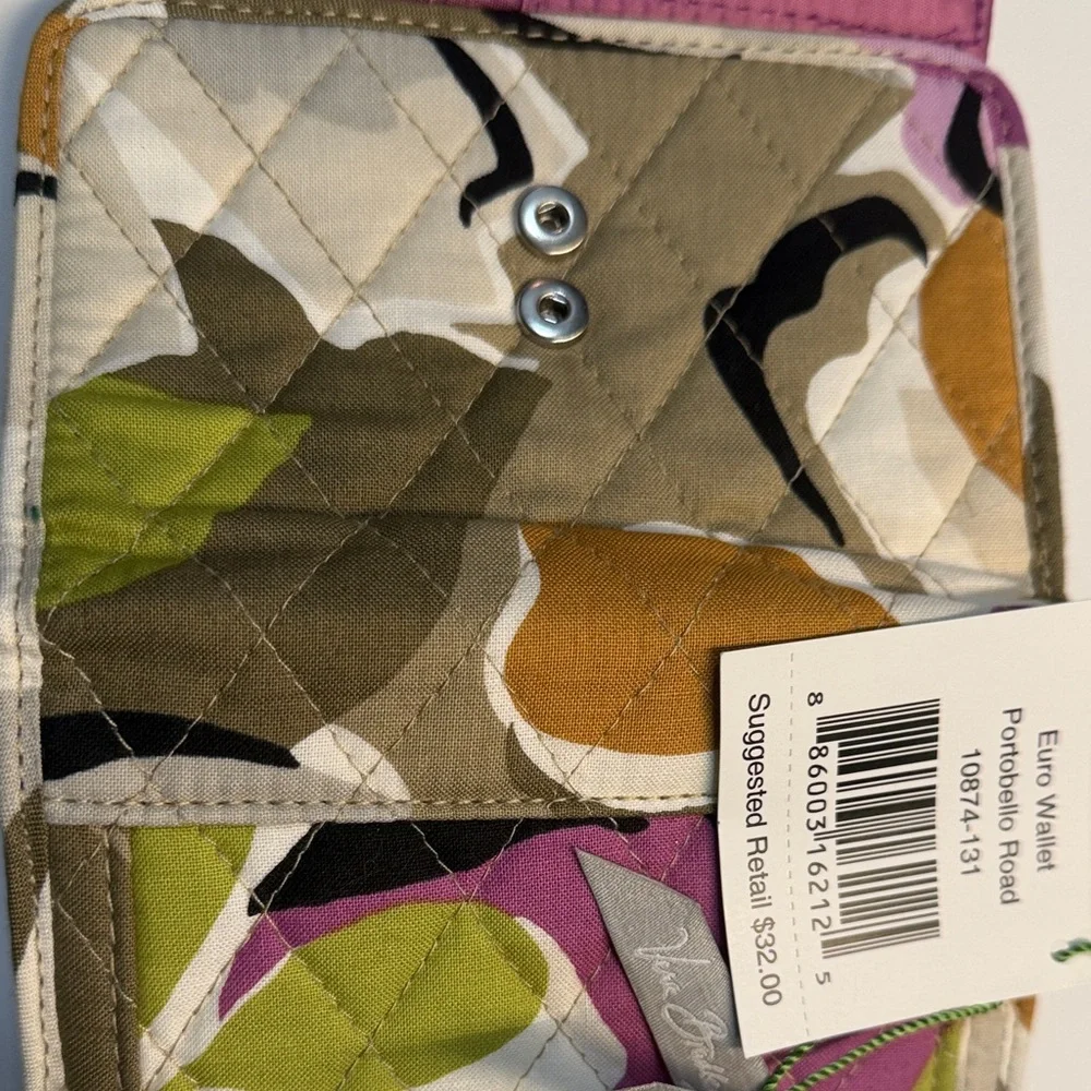 Vera Bradley Green and Pink Quilted Wallet - Picture 9 of 16
